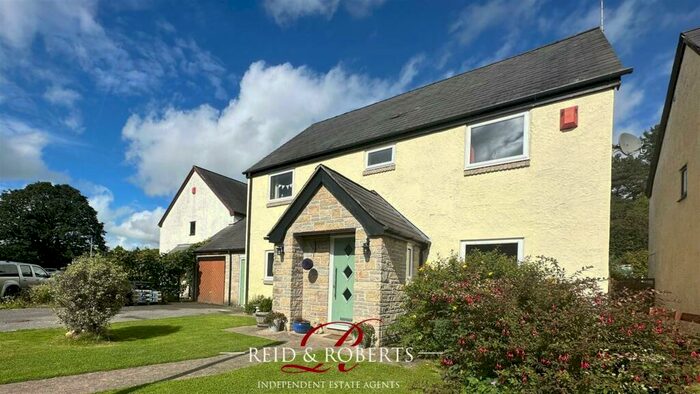 4 Bedroom Detached House For Sale In Llys Y Pentre, Afonwen, Mold, CH7