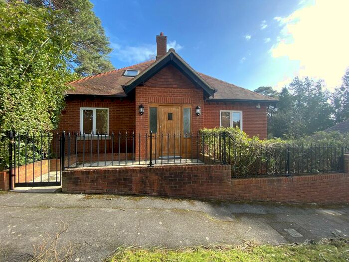 4 Bedroom Detached House To Rent In Crichel Mount Road, Sandbanks, Poole, BH14