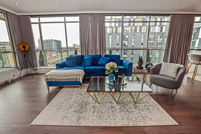 2 Bedroom Flat To Rent In The Mill, South Hall Street, Salford, M5