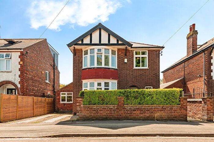 3 Bedroom Detached House For Sale In South Road, West Bridgford, Nottingham, NG2