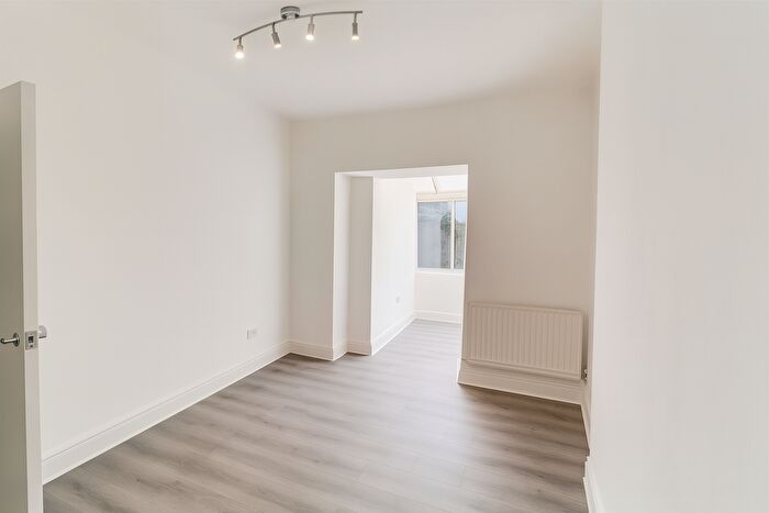 4 Bedroom Terraced House To Rent In Seymour Road, Bristol, BS16