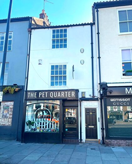 1 Bedroom Flat To Rent In High Street, Yarm, TS15