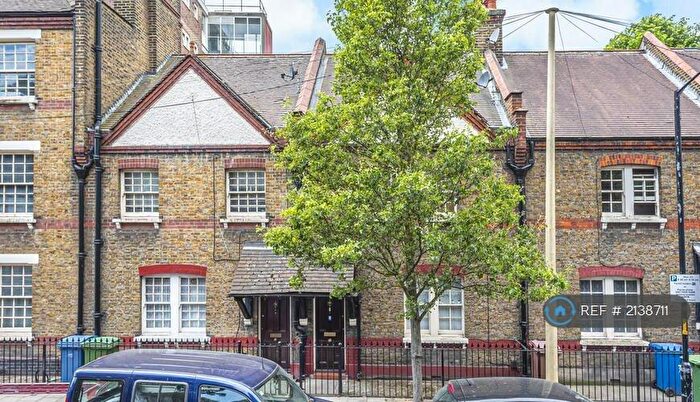 4 Bedroom Terraced House To Rent In Portland Street, London, SE17