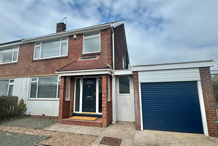 3 Bedroom Semi Detached House To Rent In Lonsdale Avenue, South Bents, SR6