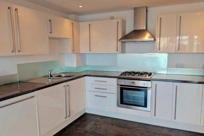 1 Bedroom Flat To Rent In The Crescent, Plymouth, PL1