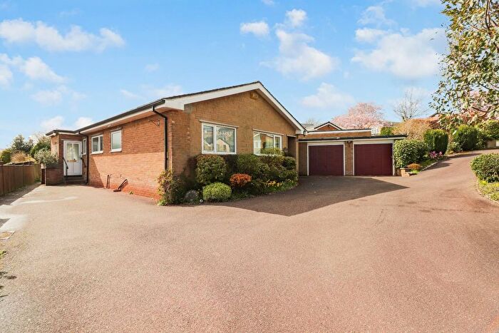 3 Bedroom Detached Bungalow For Sale In Chorley Drive, Fulwood, Sheffield, S10