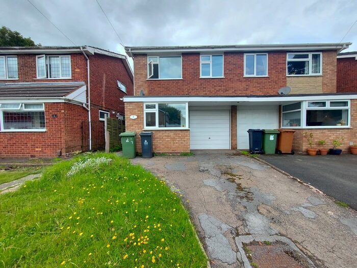 3 Bedroom Property To Rent In Pool Green, Aldridge, Walsall, WS9