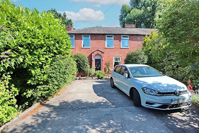 3 Bedroom Semi-Detached House For Sale In Scholes Lane, Prestwich, M25