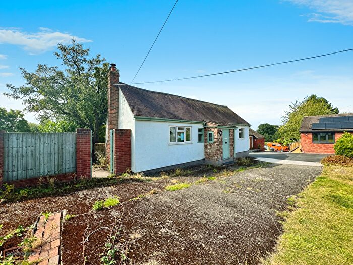 1 Bedroom Bungalow For Sale In Yew Tree Drive, Lilleshall, Telford, TF10