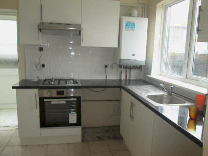 2 Bedroom SemiDetached House To Rent In Lymington Drive, Holmewood, BD4