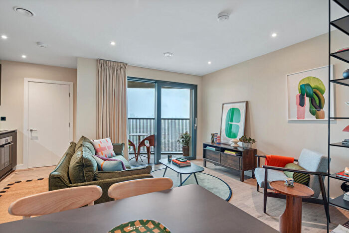 2 Bedroom Apartment To Rent In Riverstone Heights, Reed Avenue, London, E3