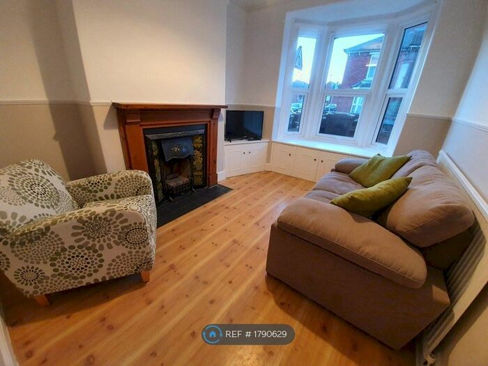 2 Bedroom Terraced House To Rent In Moor Street, Lincoln, LN1