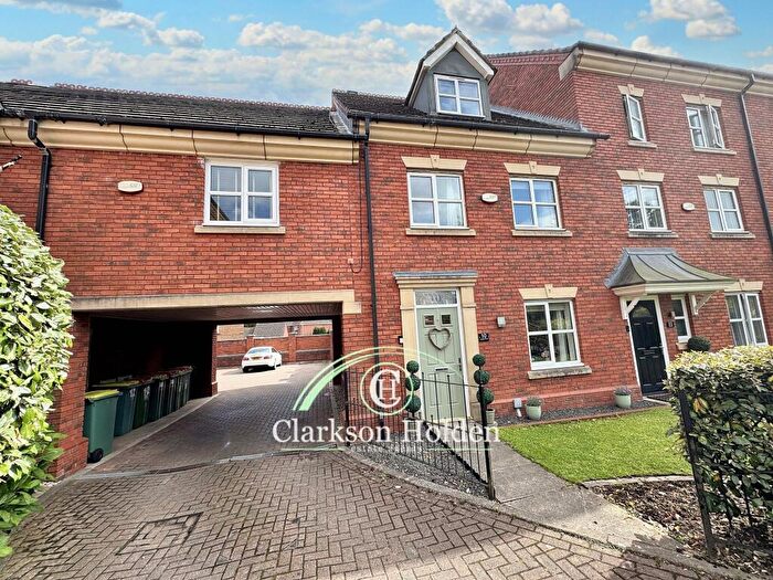 3 Bedroom Town House For Sale In Ladybank Avenue, Fulwood, Preston, PR2