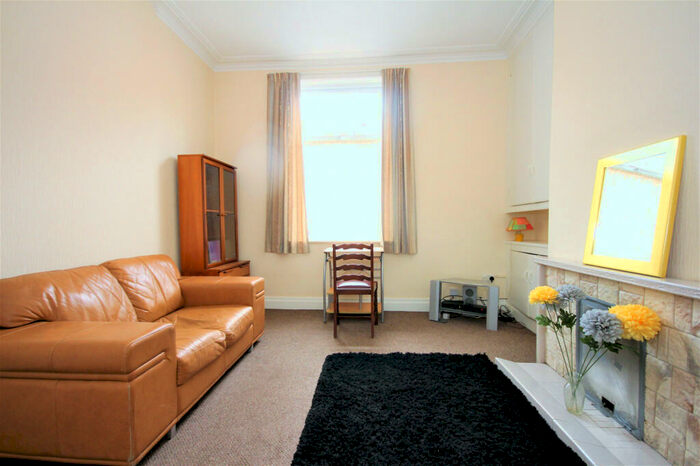 3 Bedroom Terraced House To Rent In Norris Street, Preston, Lancashire, PR1