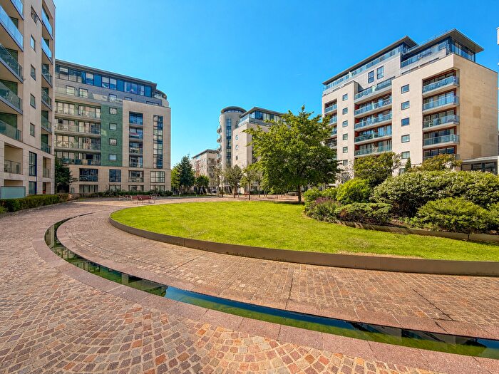1 Bedroom Flat To Rent In Pump House Crescent, Brentford, TW8