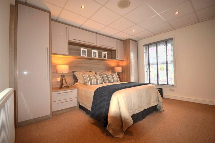 2 Bedroom Apartment To Rent In London Road South, Poynton, SK12