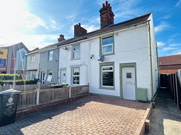 2 Bedroom End Of Terrace House To Rent In Station Road, Kirby Cross, Frinton-On-Sea, CO13