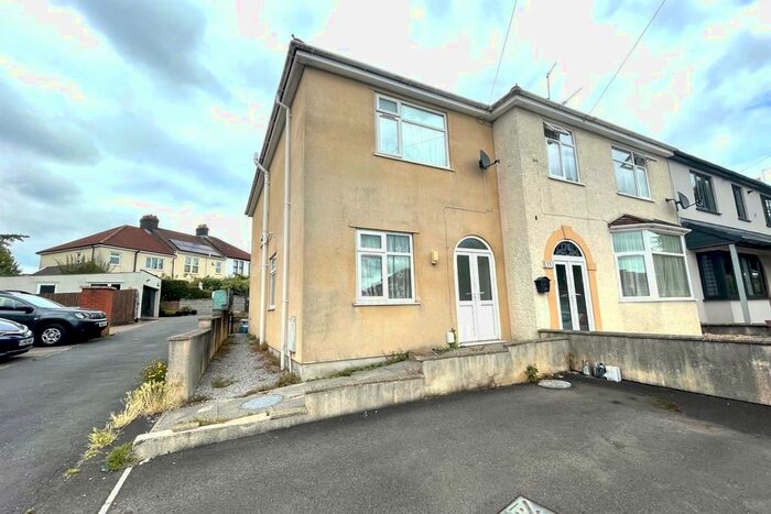 3 Bedroom Property To Rent In Ingleside Road, Kingswood, Bristol, BS15