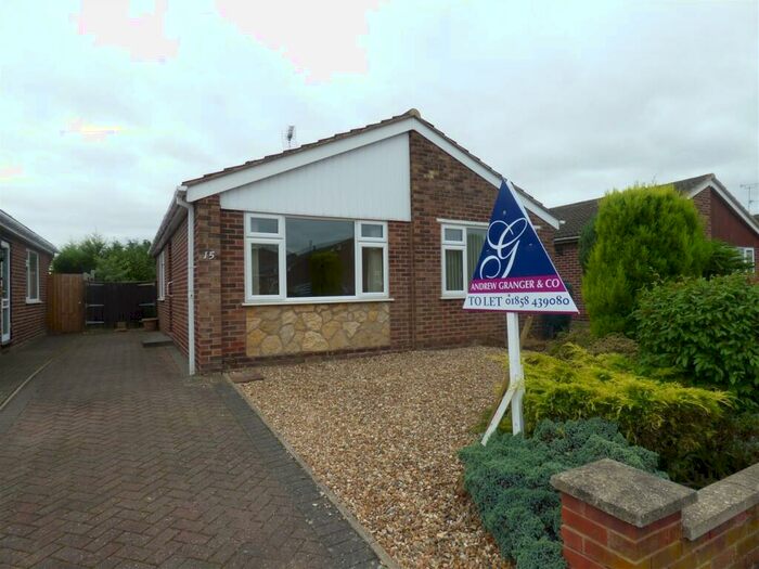 2 Bedroom Detached Bungalow To Rent In Huntingdon Gardens, Market Harborough, LE16