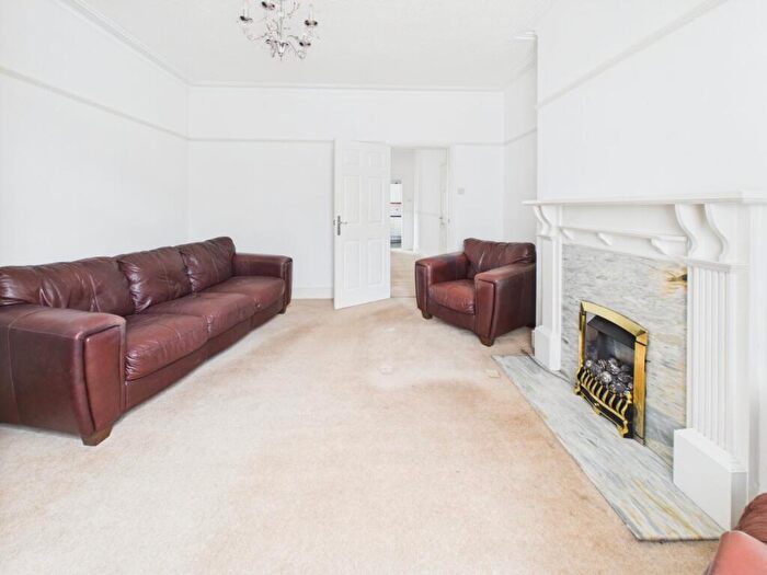 3 Bedroom Terraced House For Sale In South Parade, Bill Quay, Gateshead, NE10