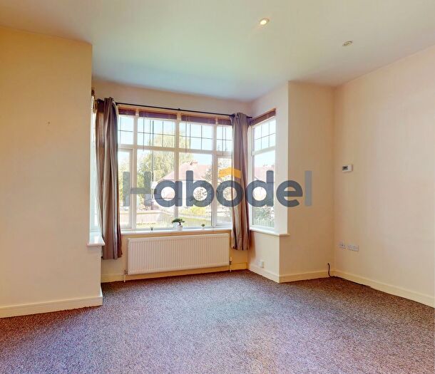 1 Bedroom Flat To Rent In Croydon, London, CR0