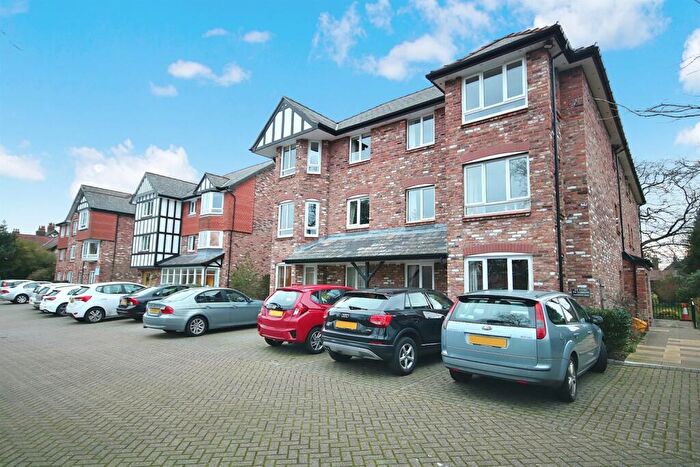 1 Bedroom Retirement Property For Sale In Grove Avenue, Wilmslow, SK9