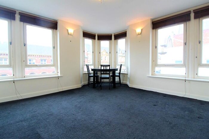 1 Bedroom Apartment To Rent In The Exchange Building, LS1