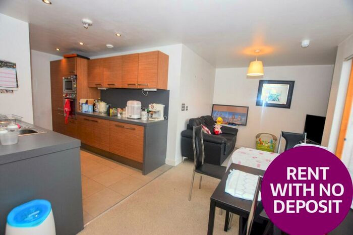 1 Bedroom Flat To Rent In Britton House, Lord Street, Green Quarter, Manchester, M4