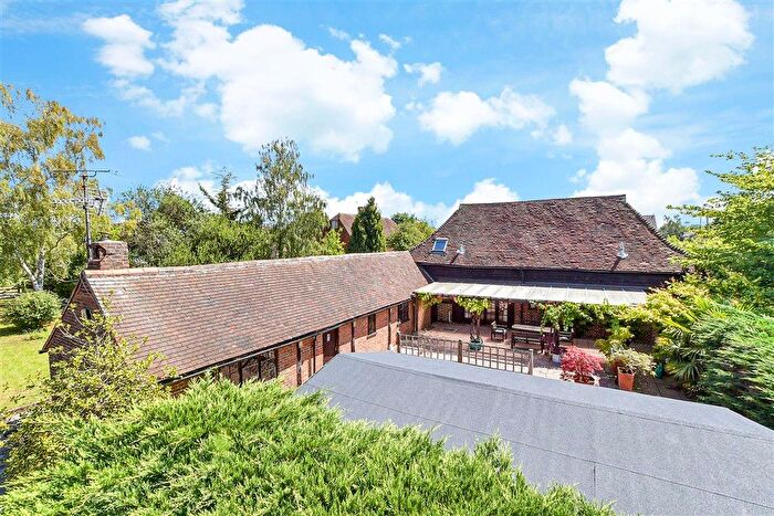 5 Bedroom Detached House For Sale In Marden Road, Staplehurst, Tonbridge, Kent, TN12