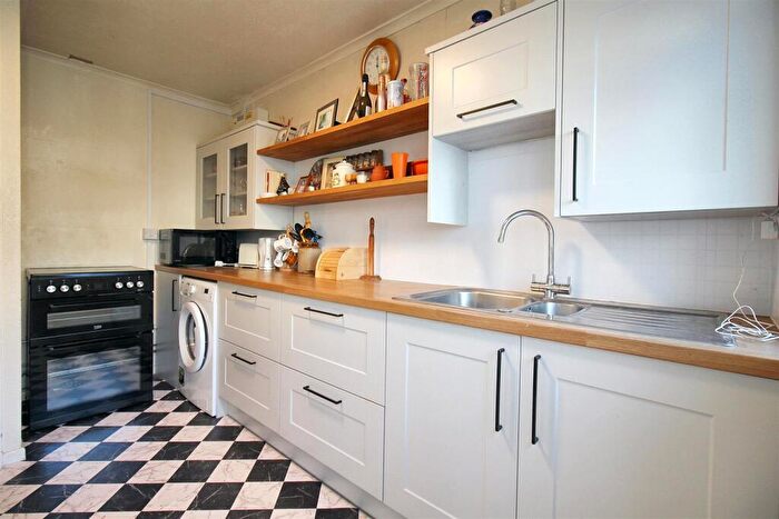 2 Bedroom Semi-Detached Bungalow For Sale In Sapwell Close, Aylsham, NR11