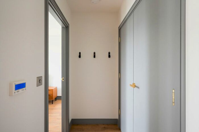 2 Bedroom Flat To Rent In The Gessner, Watermead Way, Tottenham Hale, N17