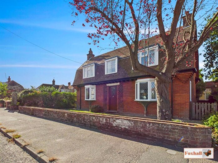 3 Bedroom Detached House For Sale In High Road East, Felixstowe, IP11