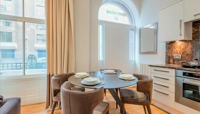 2 Bedroom Flat To Rent In Cedar House, Nottingham Place, Marylebone, London, W1U