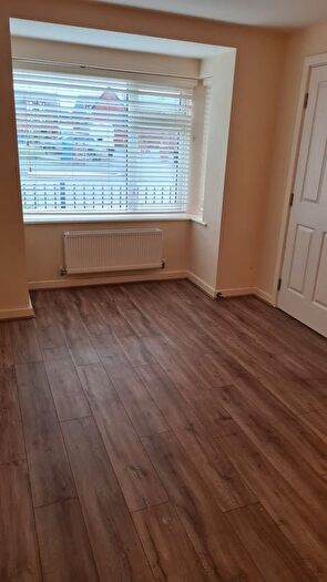 3 Bedroom End Of Terrace House To Rent In Scanlon Lane, Salford, M5
