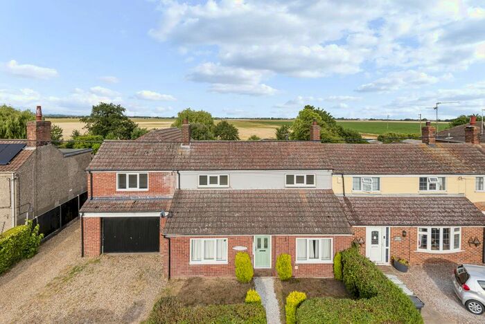 5 Bedroom End Of Terrace House For Sale In Main Road, New Bolingbroke, Boston, PE22