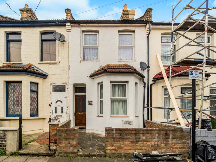 2 Bedroom House To Rent In Nelson Street, East Ham, E6