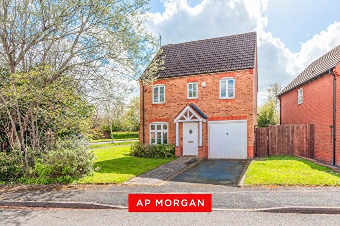 3 Bedroom Detached House For Sale In Rosedale Close, Brockhill, Redditch, Worcestershire, B97
