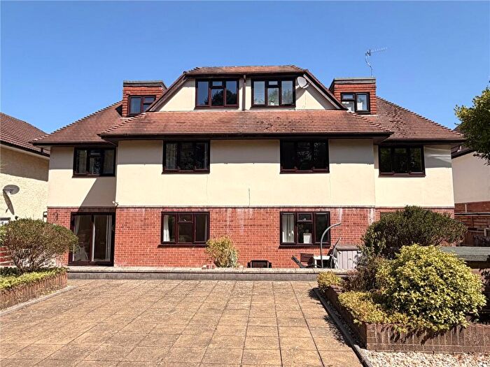 1 Bedroom Flat For Sale In Penn Hill Avenue, Poole, Dorset, BH14