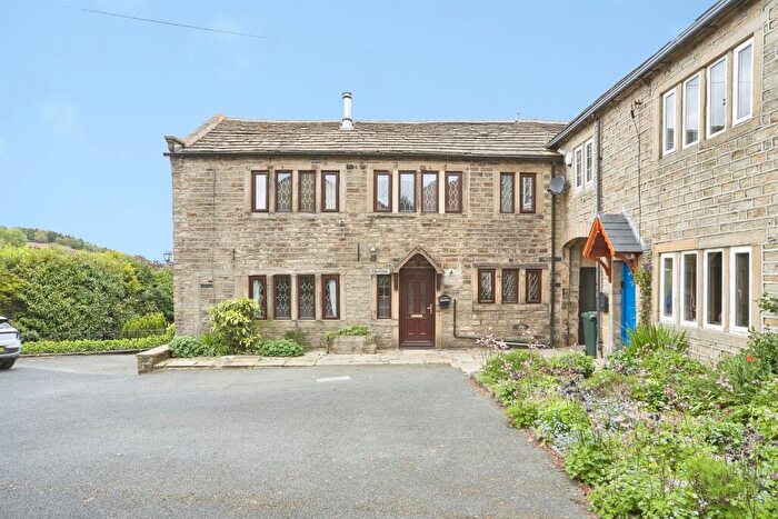 4 Bedroom Semi Detached House For Sale In Long Lee Lane, Keighley, BD21