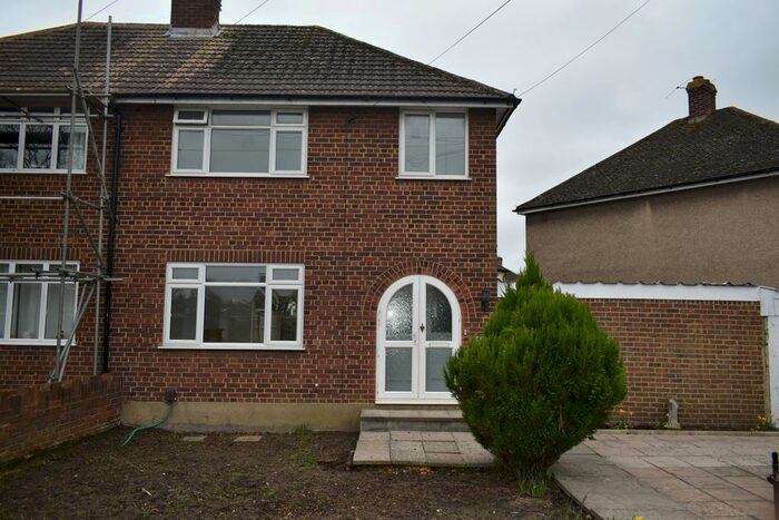 3 Bedroom Terraced House To Rent In Feltham Hill Road, Ashford, TW15