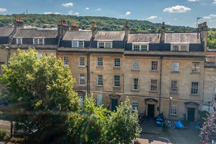 1 Bedroom Flat For Sale In Kensington Place, Bath, BA1