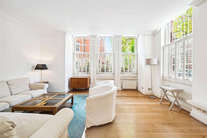 3 Bedroom Flat To Rent In Collingham Gardens, South Kensington, SW5