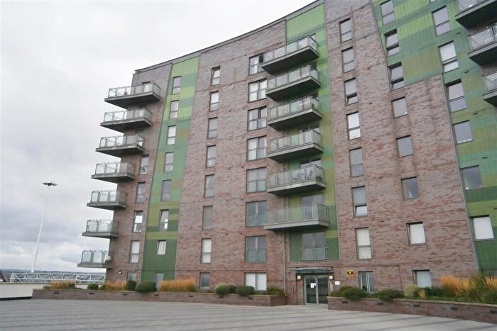 2 Bedroom Apartment To Rent In Echo Central, Leeds, LS9