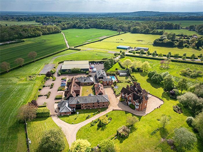 6 Bedroom Detached House For Sale In Choke Lane, Cookham Dean, Berkshire, SL6