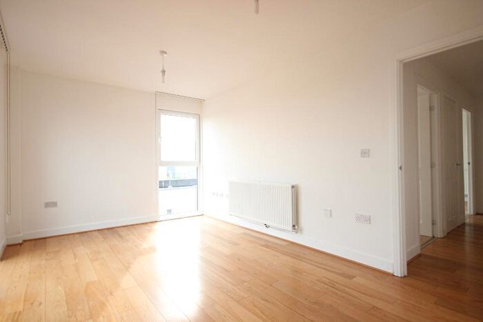 2 Bedroom Flat To Rent In Roehampton House, Academy Way, Dagenham, RM8