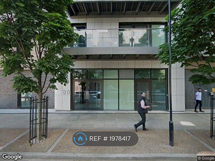 2 Bedroom Flat To Rent In City View Apartments, London, N4