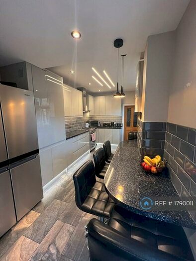 3 Bedroom Terraced House To Rent In Midland Road, Peterborough, PE3