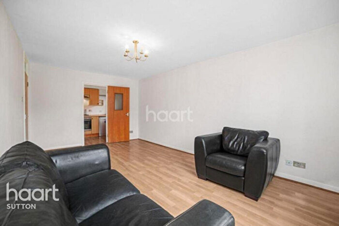 1 Bedroom Flat To Rent In Grove Road, Sutton, SM1