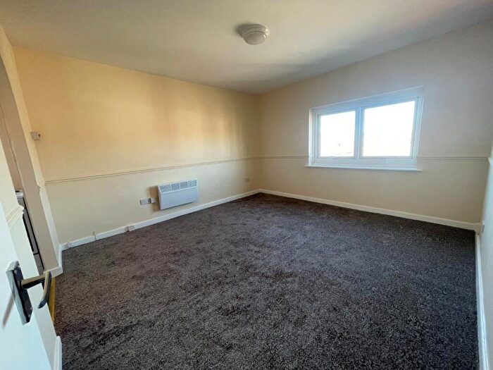 2 Bedroom Apartment To Rent In Reads Avenue, Blackpool, Lancashire, FY1