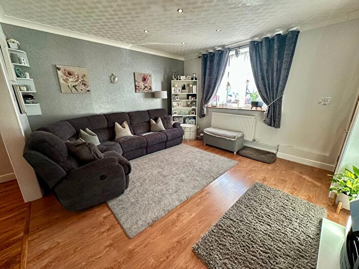 2 Bedroom Semi-Detached House For Sale In Leicester Road, Ibstock, LE67
